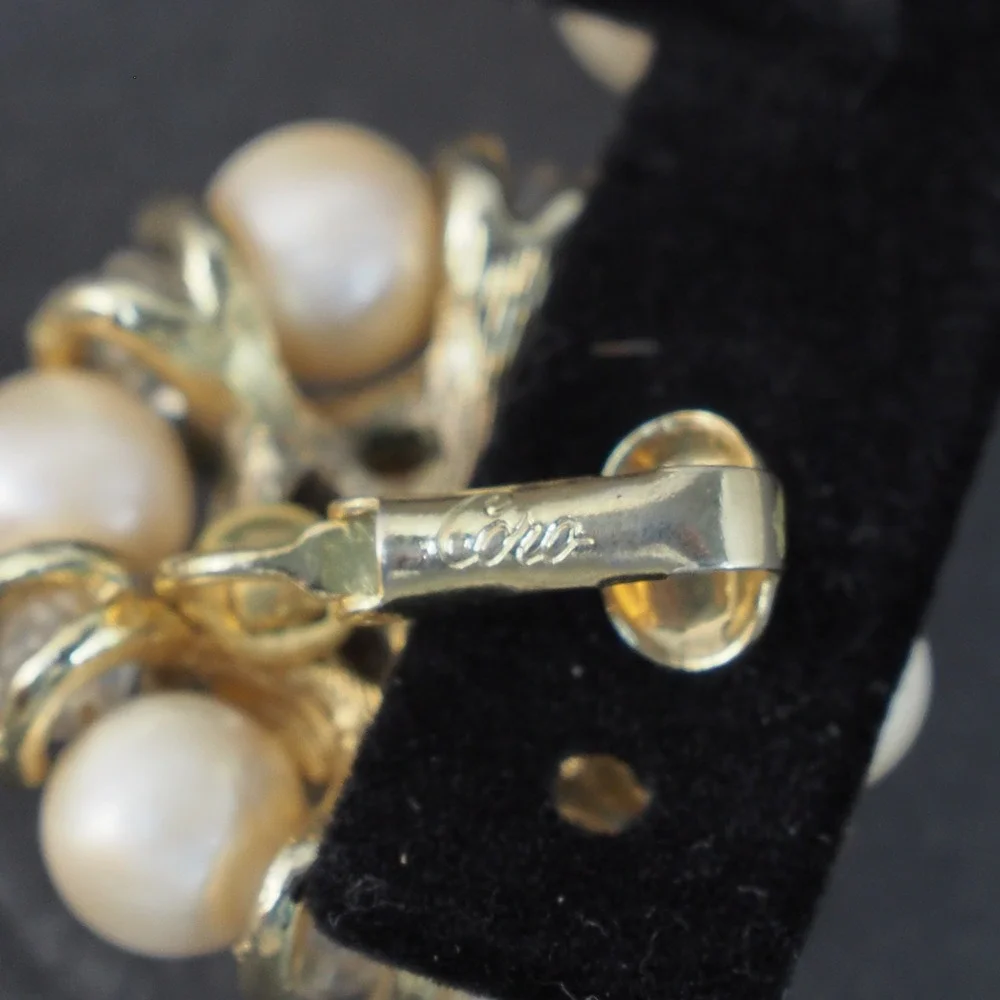 Coro Clip On Earrings Cluster Gold Tone Faux Pearl Dome Cabochon Vintage Signed